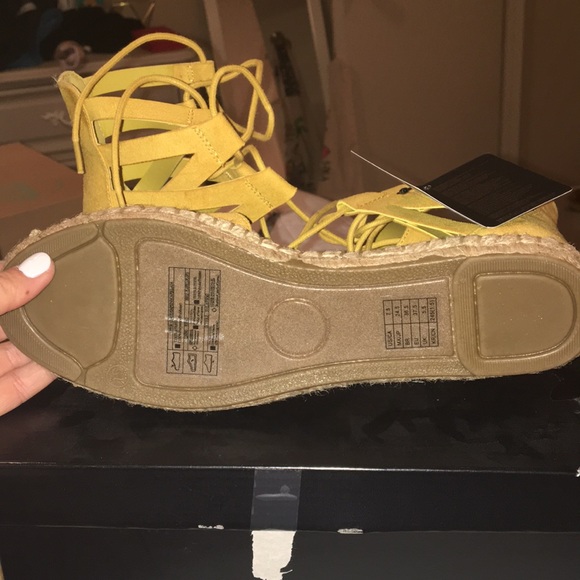 Yellow Espadrilles - Picture 5 of 5